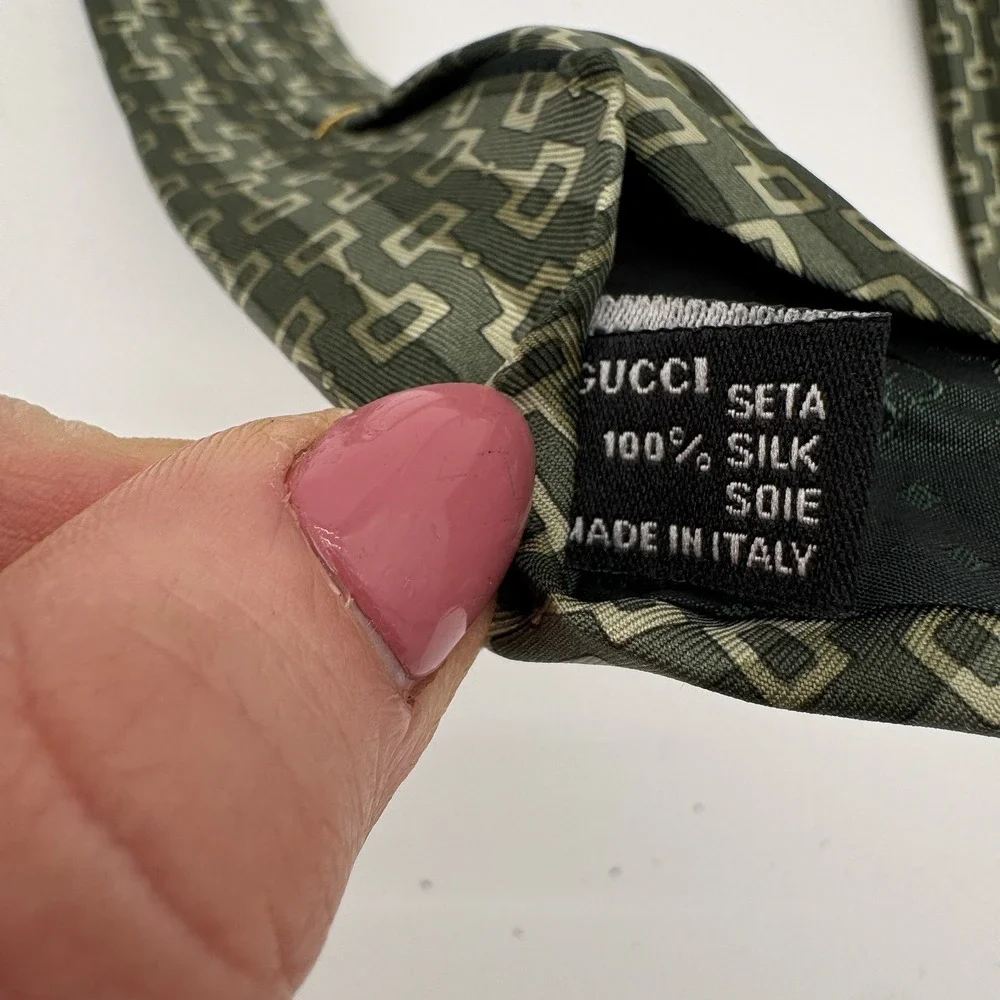 Gucci Green Geometric Silk Tie‎ 4 Inch 58 Inch Made In Italy Luxury